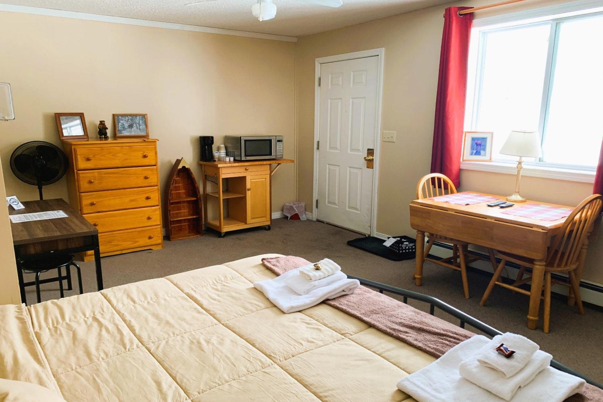 Love Hotels St John River By Oyo At Fort Kent Me Saint John Plantation Exterior foto