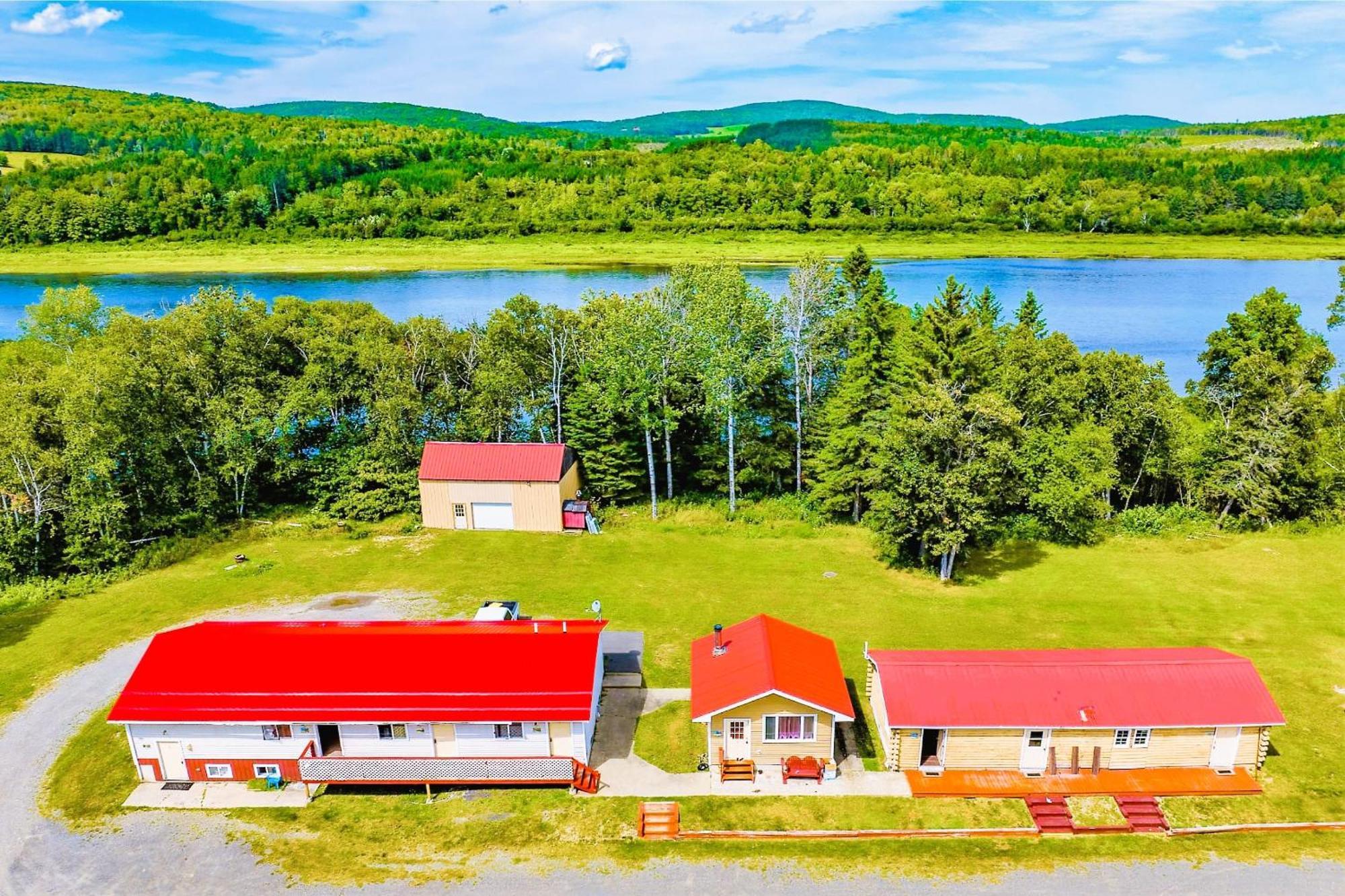 Love Hotels St John River By Oyo At Fort Kent Me Saint John Plantation Exterior foto