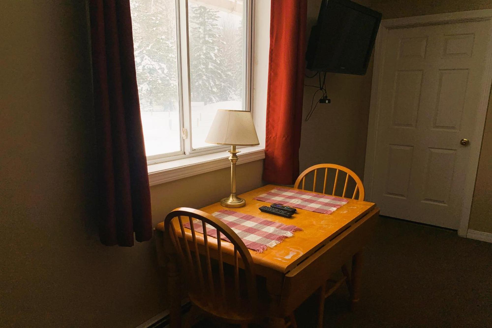 Love Hotels St John River By Oyo At Fort Kent Me Saint John Plantation Exterior foto